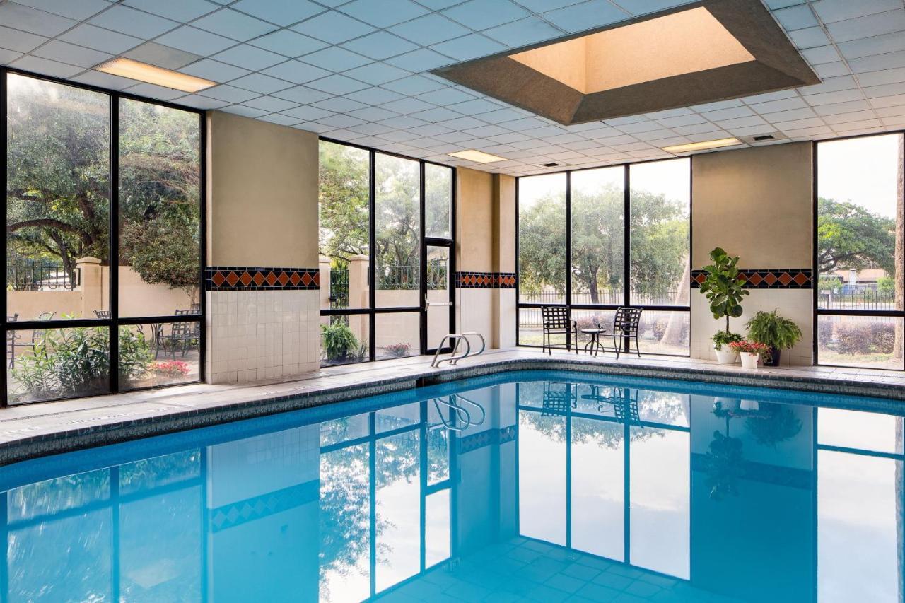 Marriott South At Hobby Airport 3* Houston