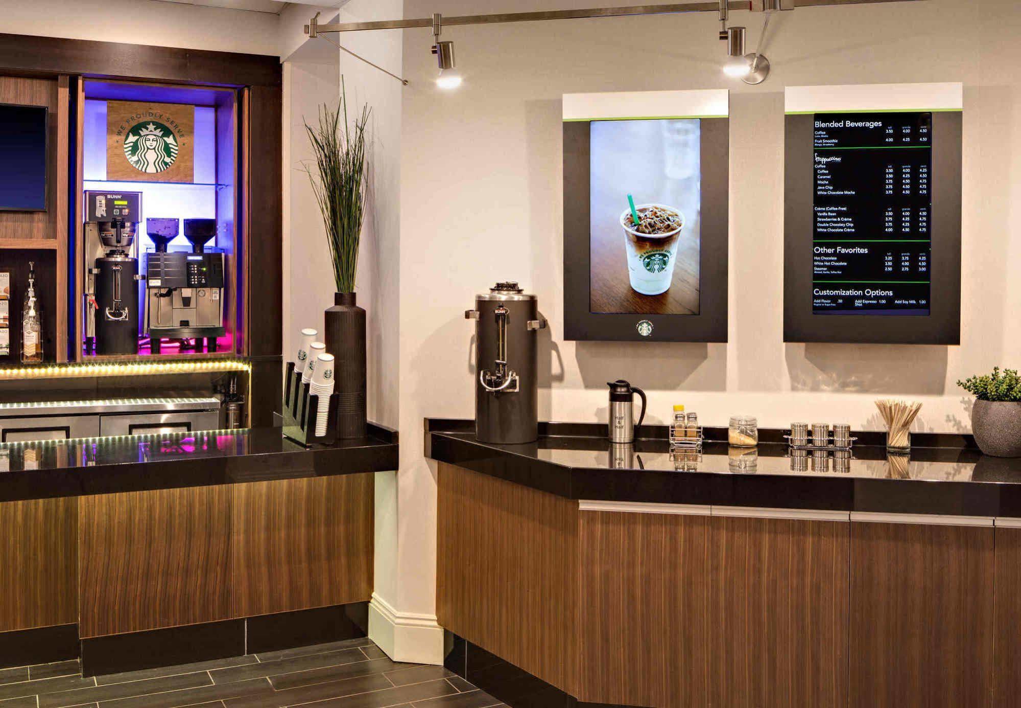 Marriott South At Hobby Airport Hotel 3*