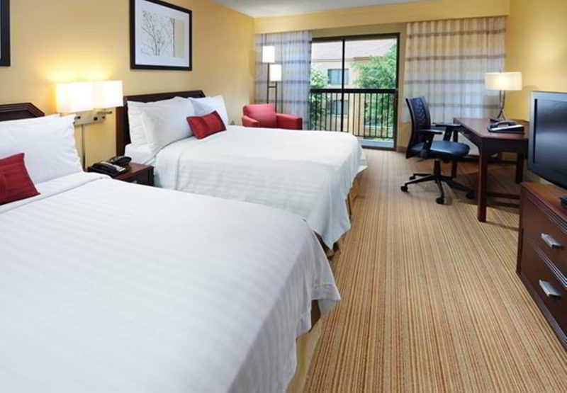 Marriott South At Hobby Airport Hotel